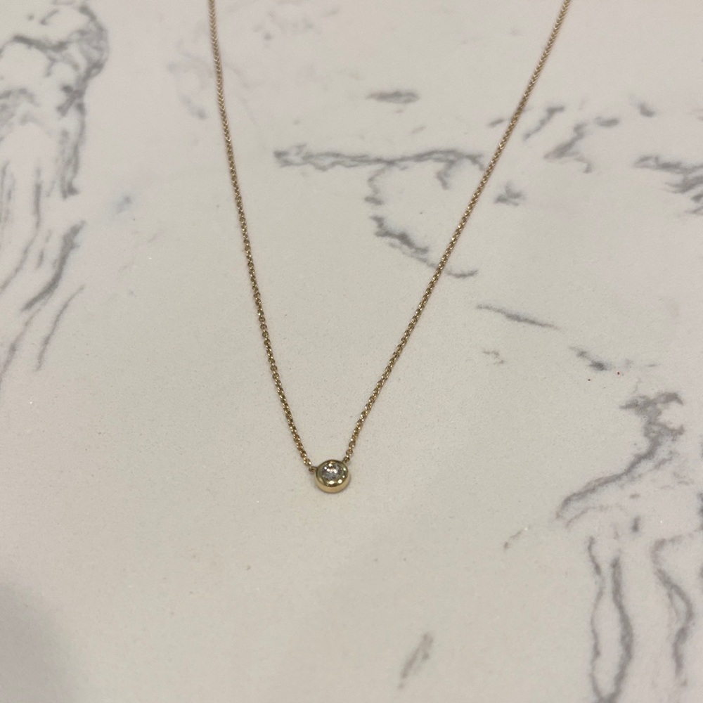 Mejuri Diamond Necklace
Material: 14k Yellow Gold, Diamond